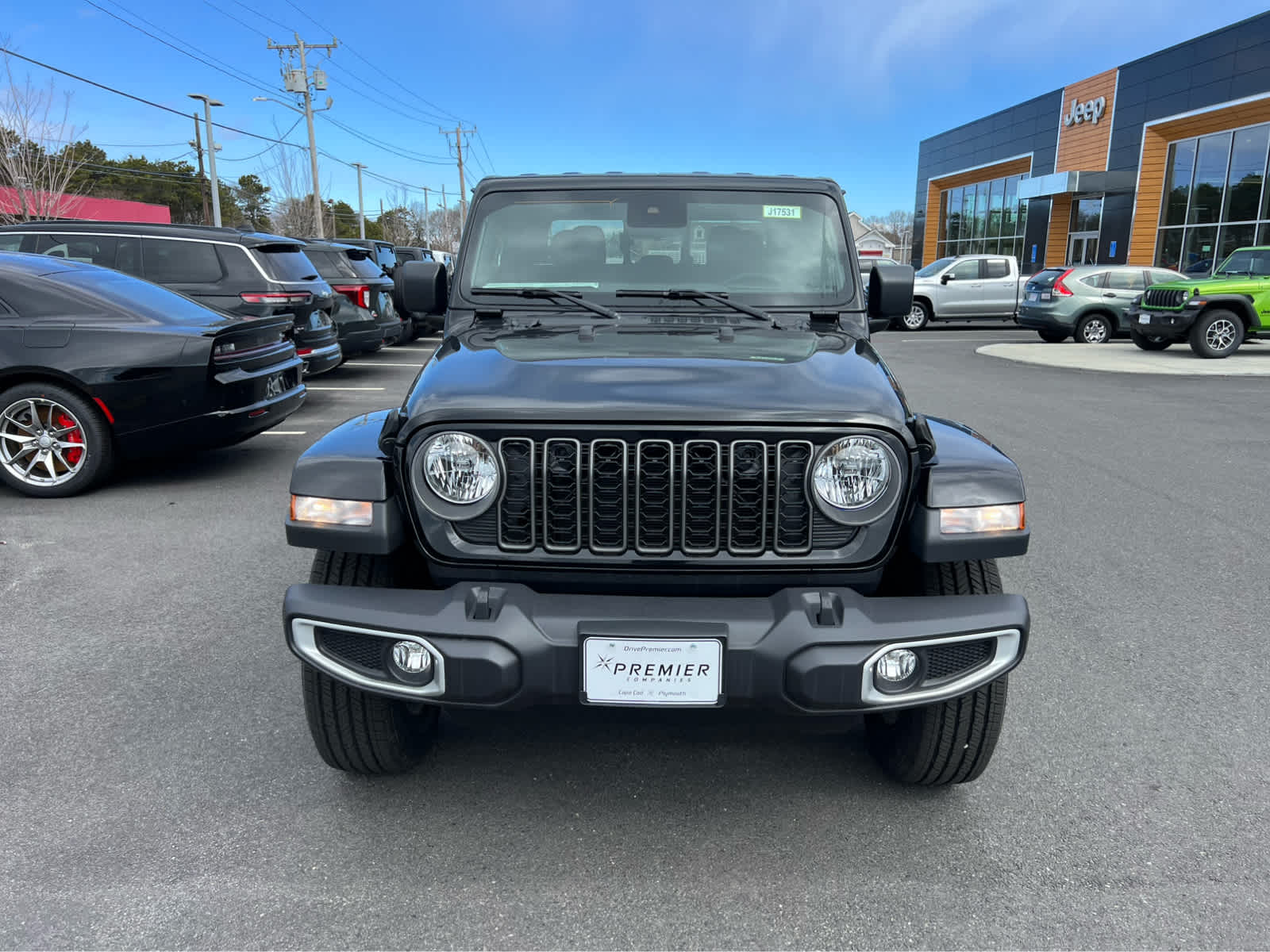 2025 Jeep Gladiator Sport S photo 2