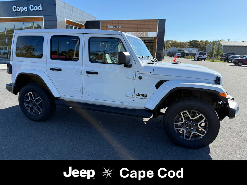 New 2026 Jeep Wrangler 4-DOOR SAHARA Sport Utility