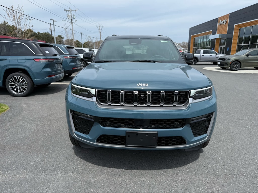 New 2026 Jeep Grand Cherokee L SUMMIT 4X4 Sport Utility