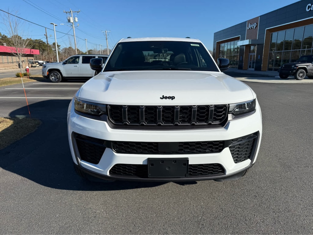 New 2026 Jeep Grand Cherokee ALTITUDE 4X4 Sport Utility