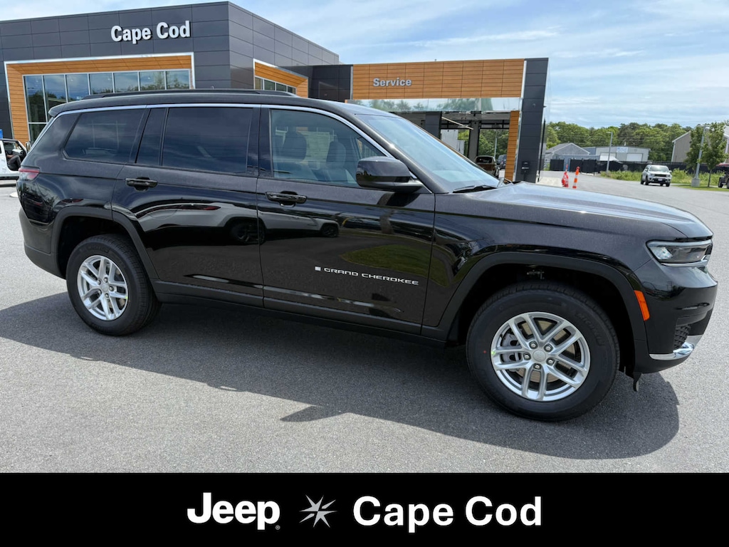 New 2026 Jeep Grand Cherokee L LAREDO X 4X4 Sport Utility