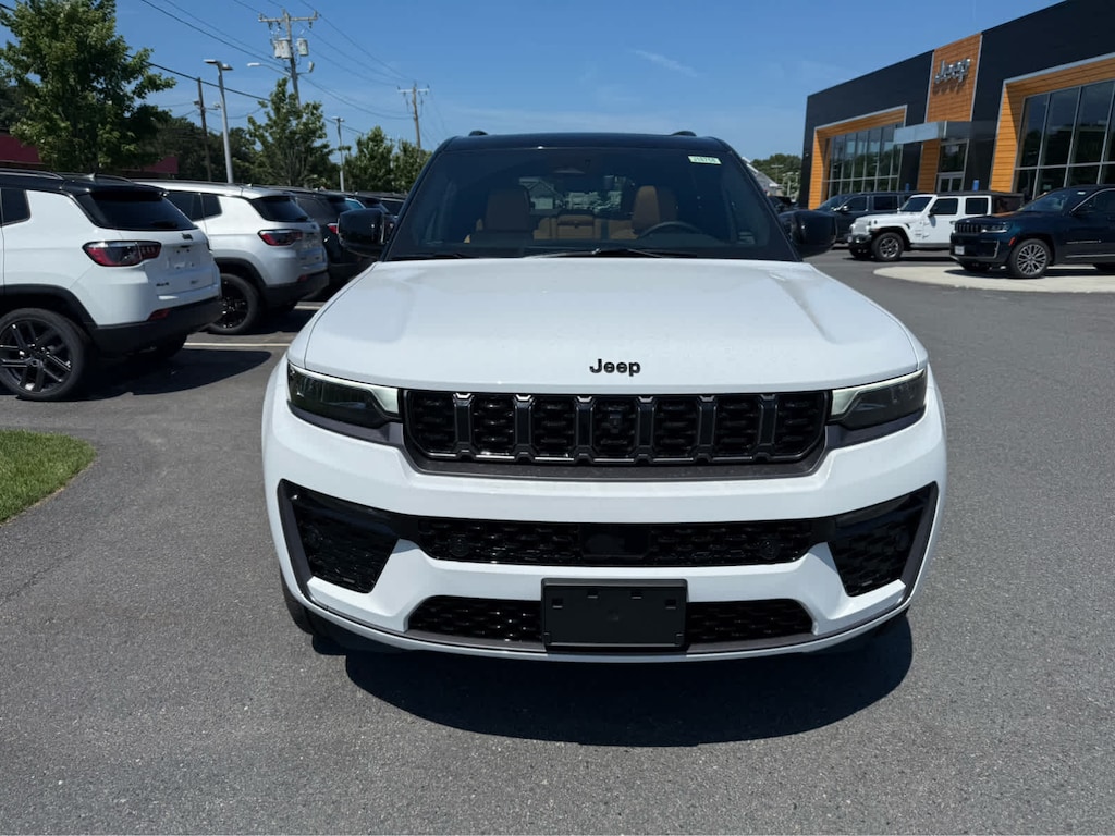New 2026 Jeep Grand Cherokee SUMMIT 4X4 Sport Utility