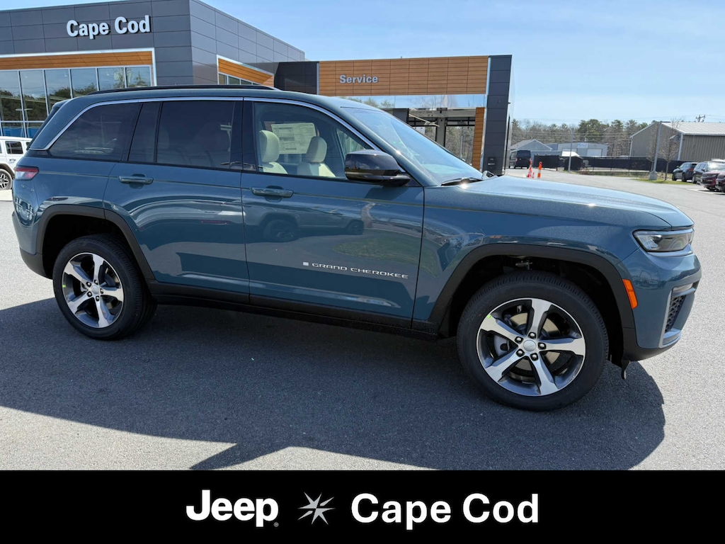 New 2026 Jeep Grand Cherokee LIMITED 4X4 Sport Utility