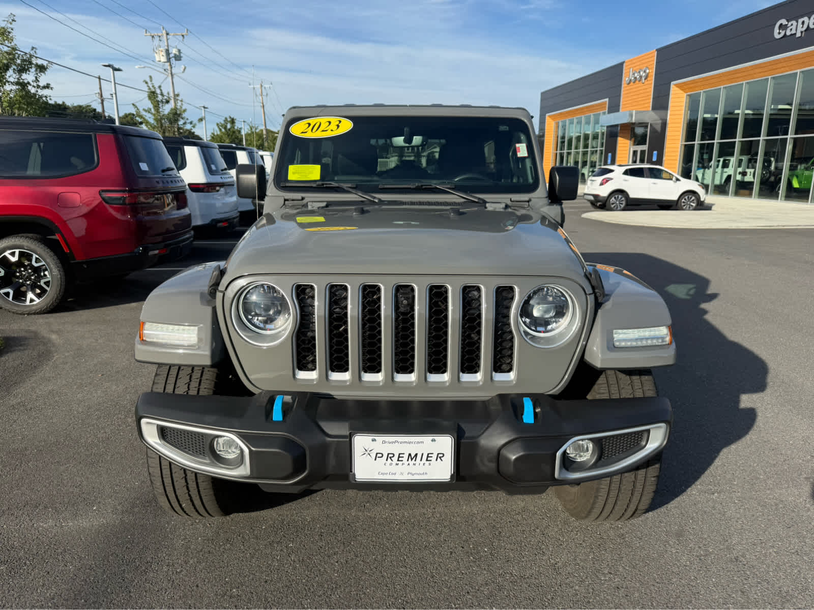 2023 Jeep Wrangler 4xe Sahara photo 2
