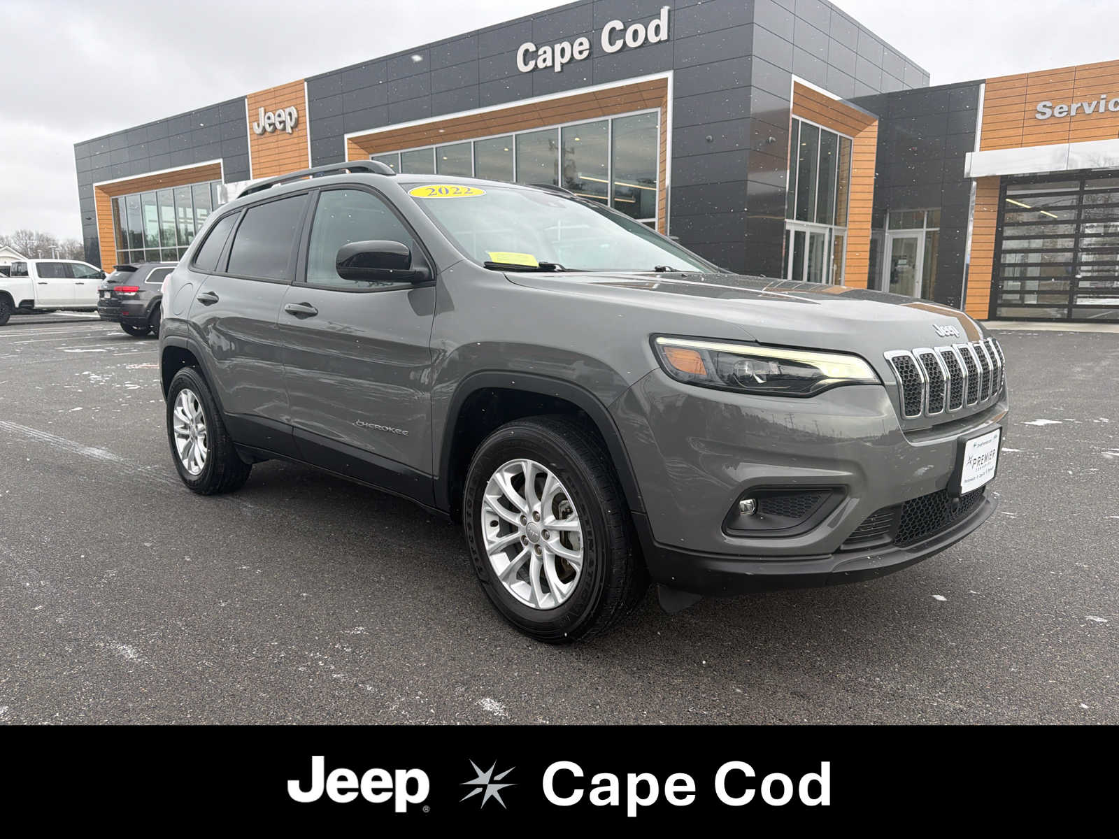 2022 Jeep Cherokee Latitude Lux's photo