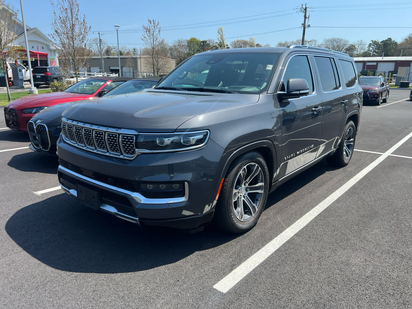 2022 Jeep Grand Wagoneer I photo 2