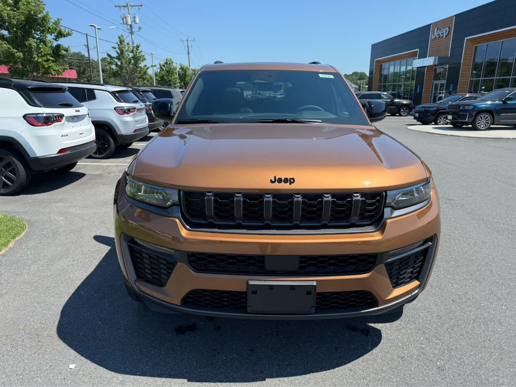 New 2026 Jeep Grand Cherokee LIMITED 4X4 Sport Utility