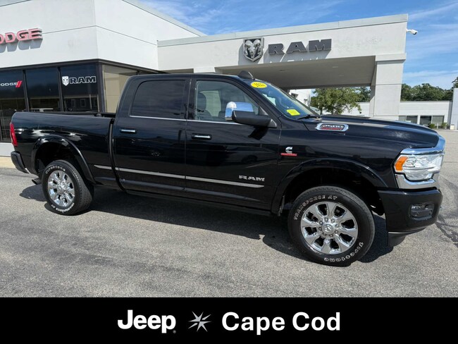 2022 Ram 2500 Limited 4x4 Crew Cab 64 Box Truck Crew Cab