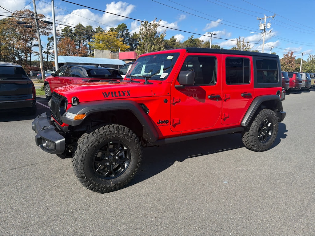 New 2025 Jeep Wrangler 4-DOOR WILLYS Sport Utility