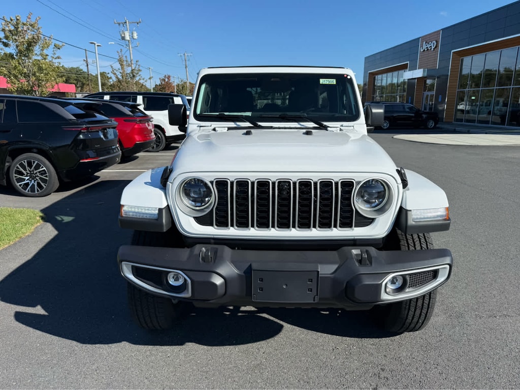 New 2026 Jeep Wrangler 4-DOOR SAHARA Sport Utility