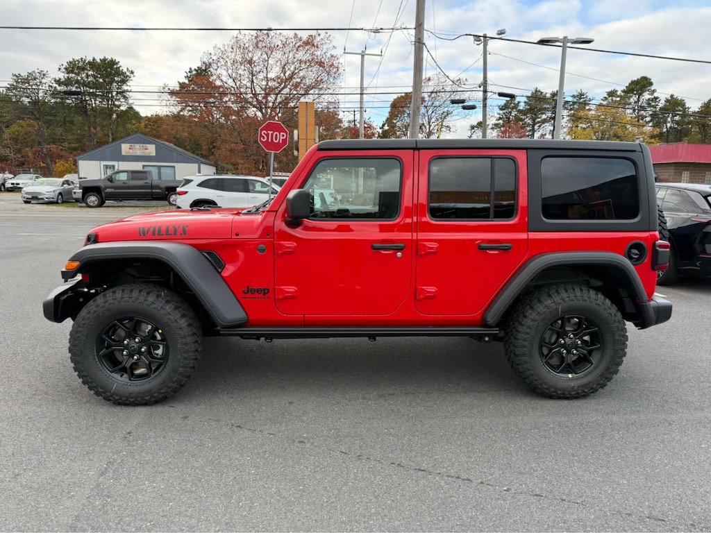 New 2026 Jeep Wrangler 4-DOOR WILLYS Sport Utility