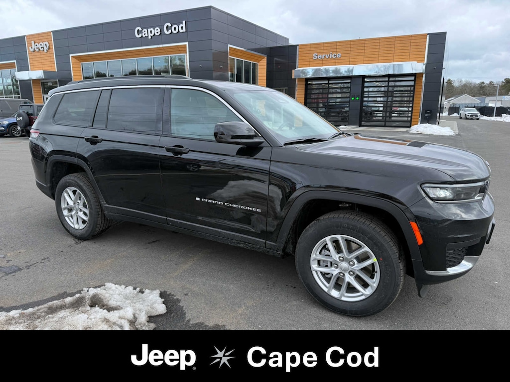 New 2026 Jeep Grand Cherokee L LAREDO X 4X4 Sport Utility