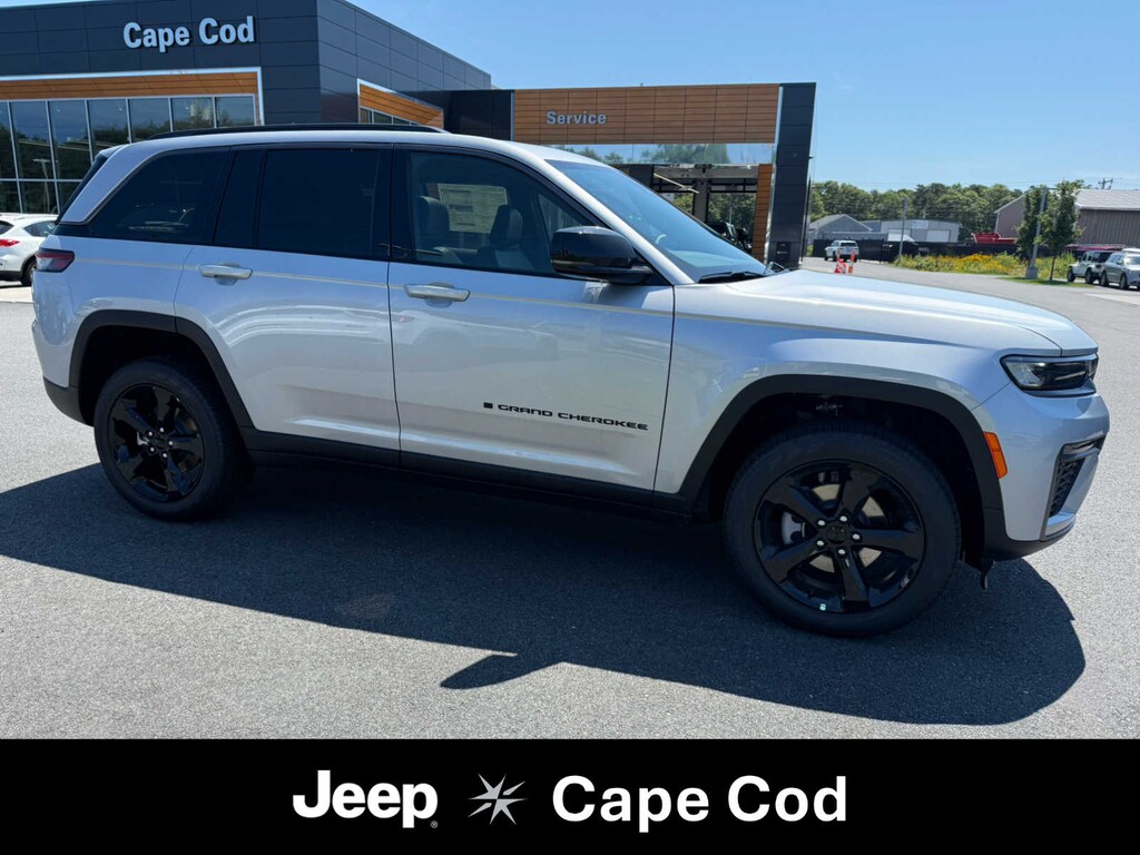 New 2026 Jeep Grand Cherokee LIMITED 4X4 Sport Utility
