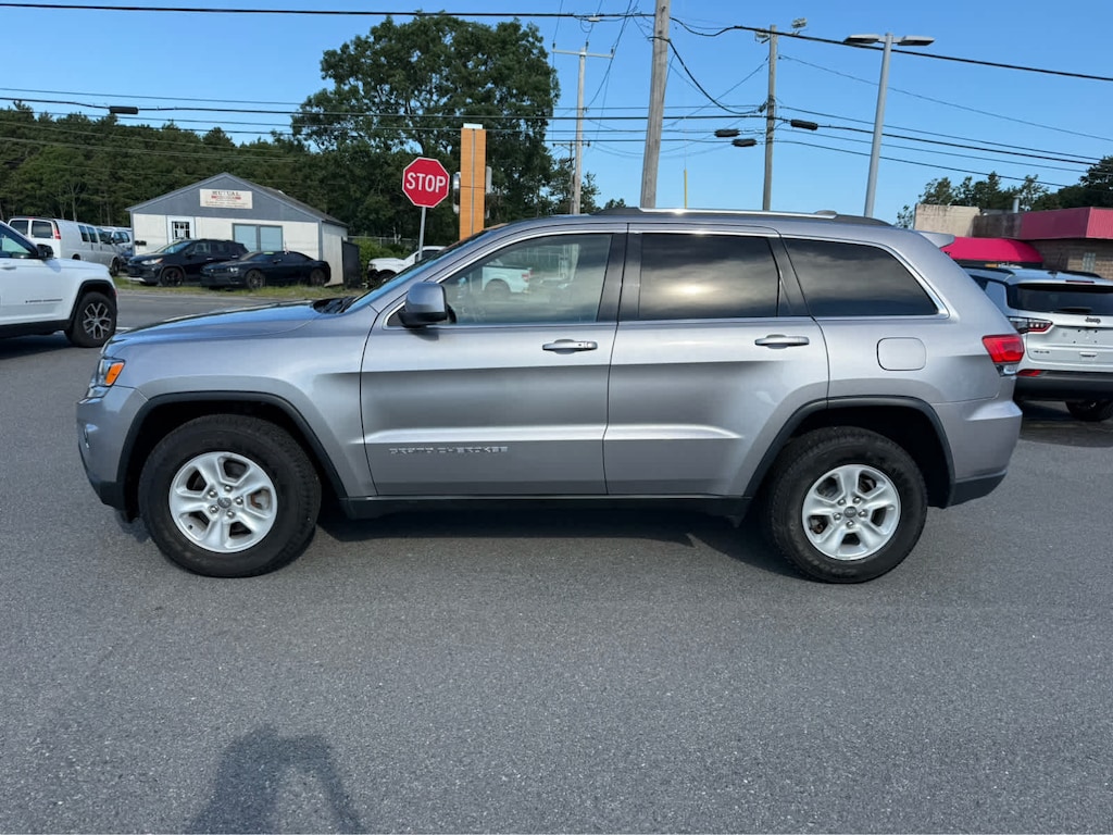 Used 2014 Jeep Grand Cherokee Laredo SUV