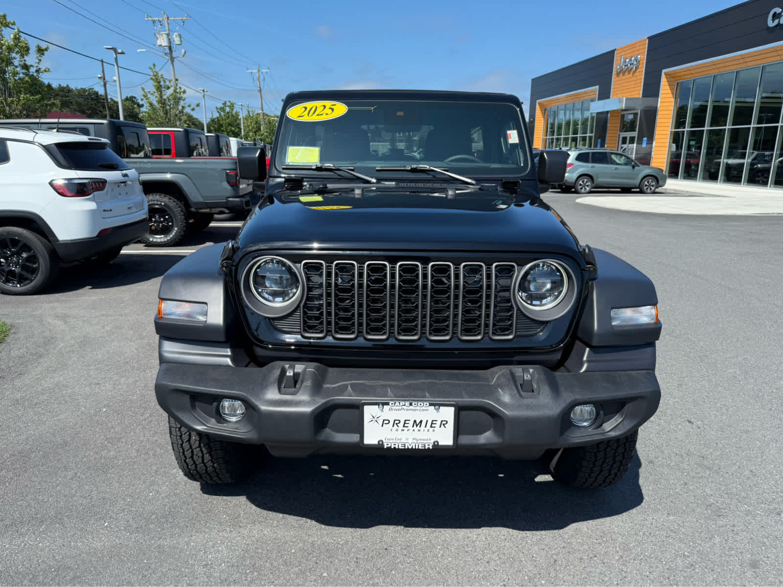 2025 Jeep Wrangler Sport S photo 3