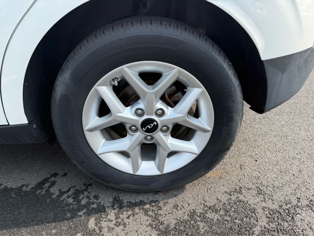 Used 2022 Kia Soul LX Hatchback