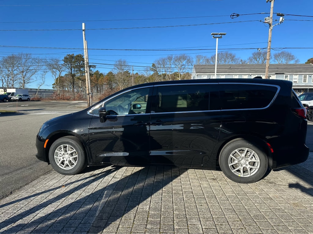 New 2026 Chrysler Voyager LX Cargo Van