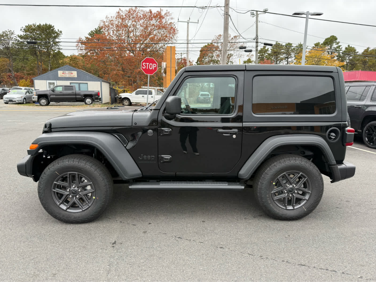 2026 Jeep Wrangler Two-Door Sport S photo 4