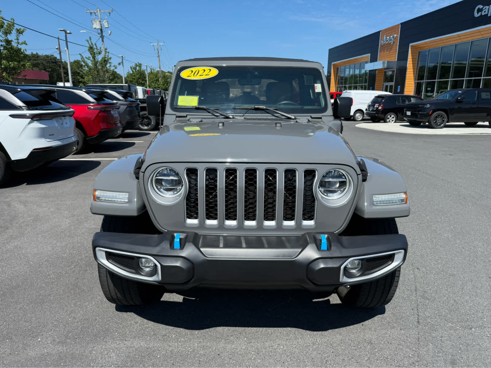 2022 Jeep Wrangler 4xe Unlimited Sahara photo 3