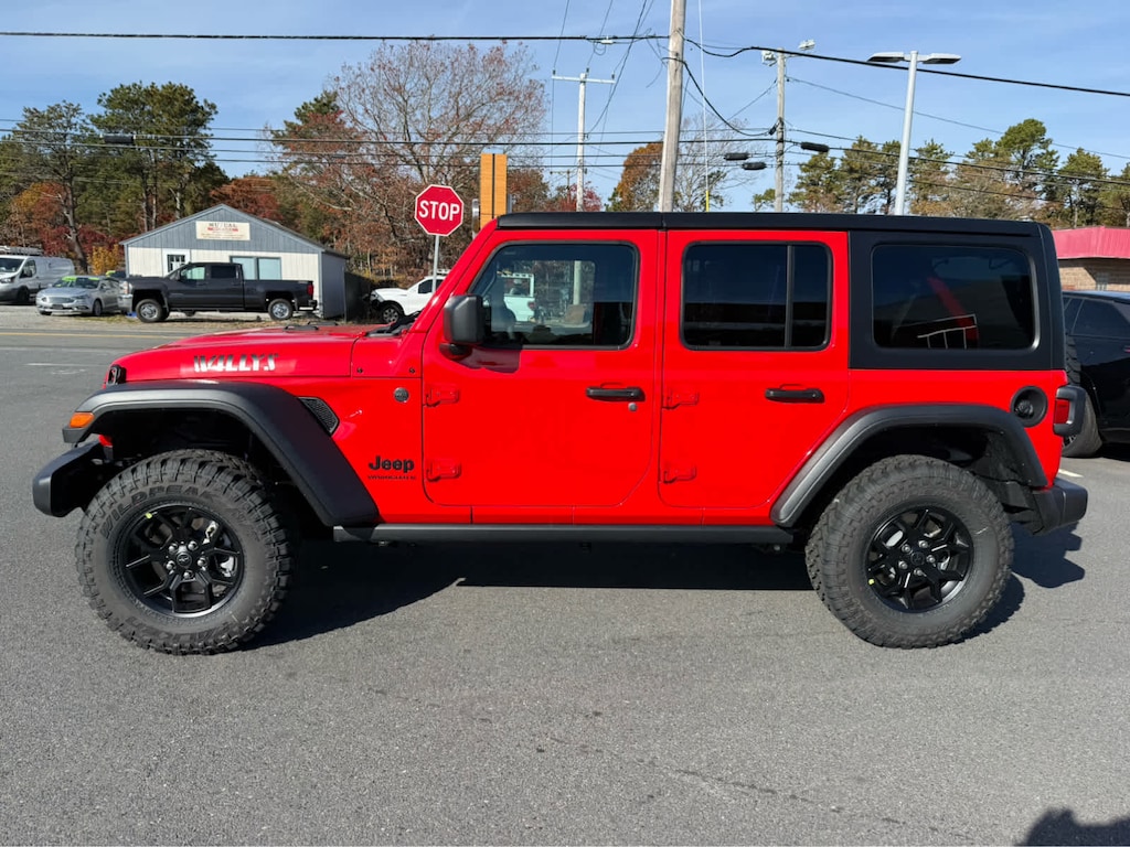 New 2026 Jeep Wrangler 4-DOOR WILLYS Sport Utility