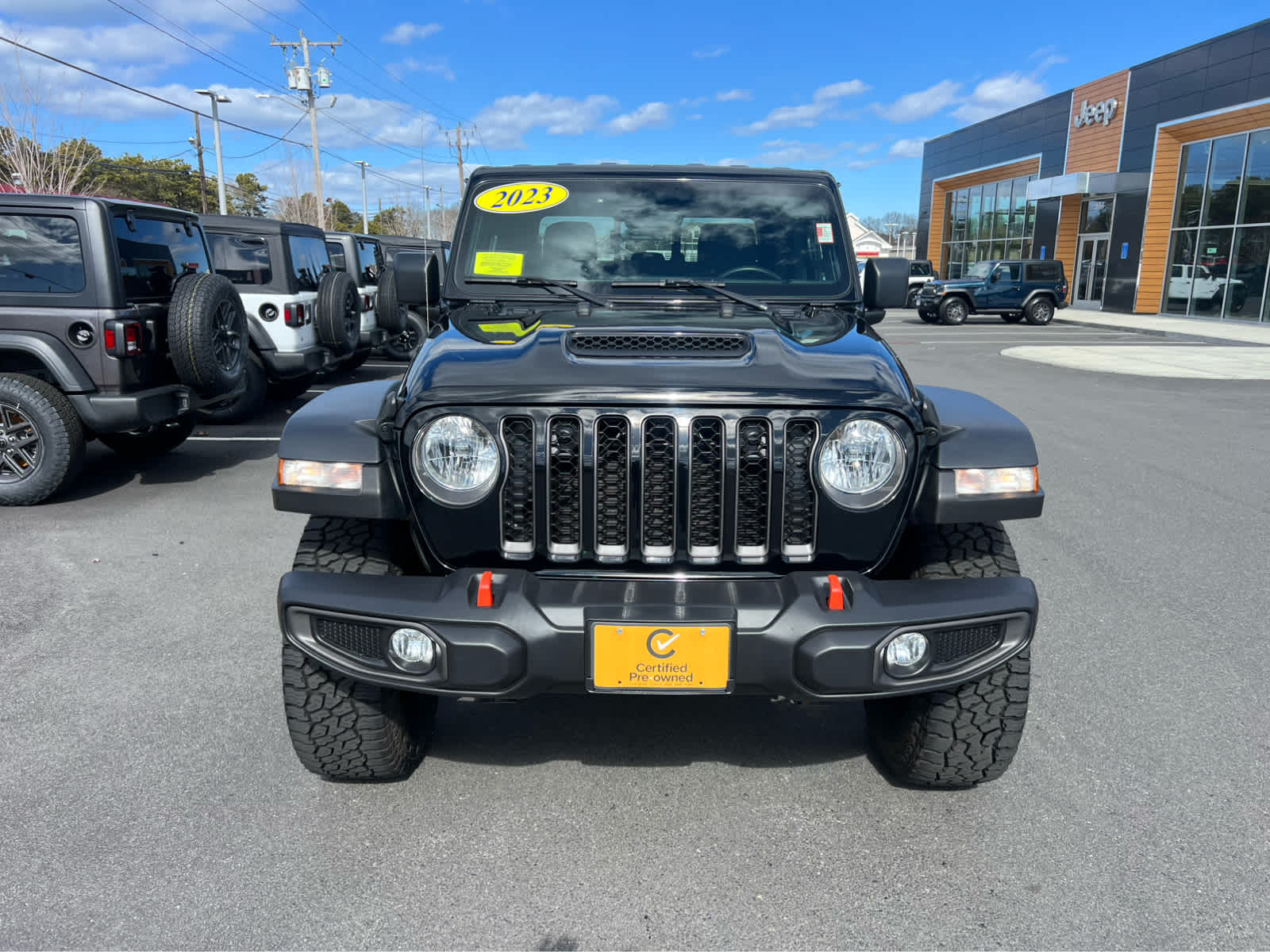2023 Jeep Gladiator Mojave photo 2