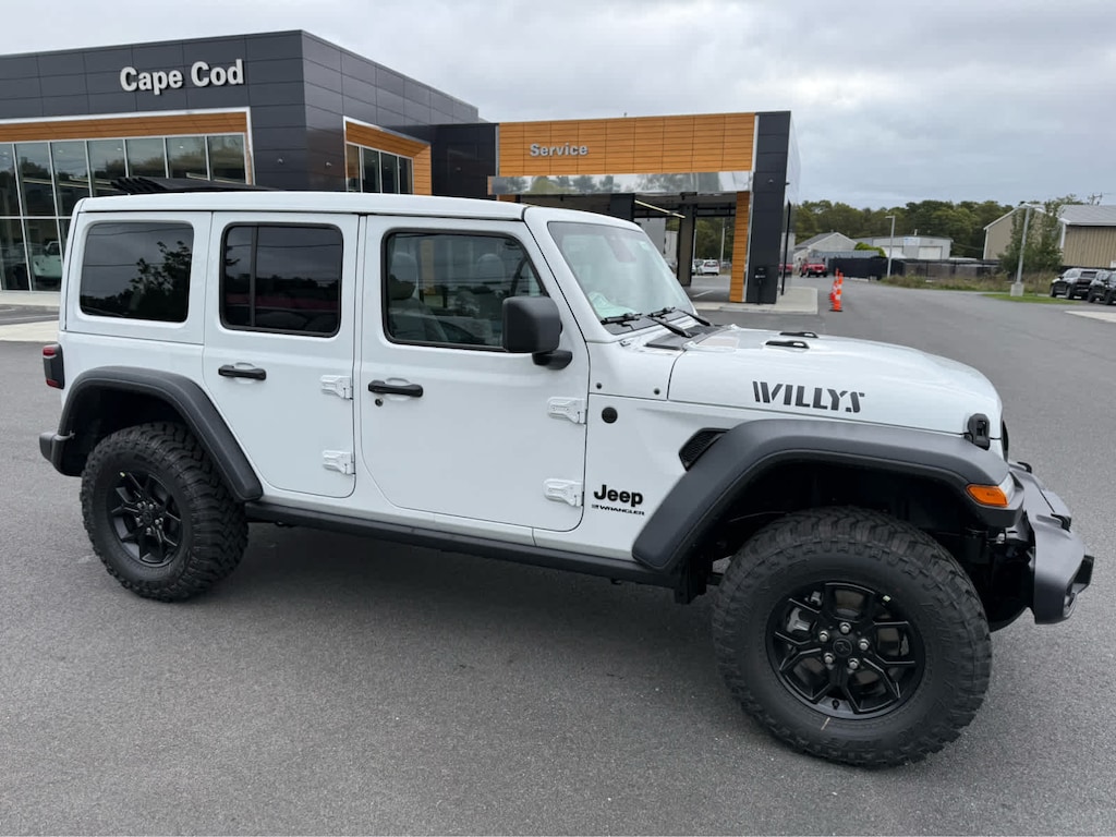 New 2026 Jeep Wrangler 4-DOOR WILLYS Sport Utility