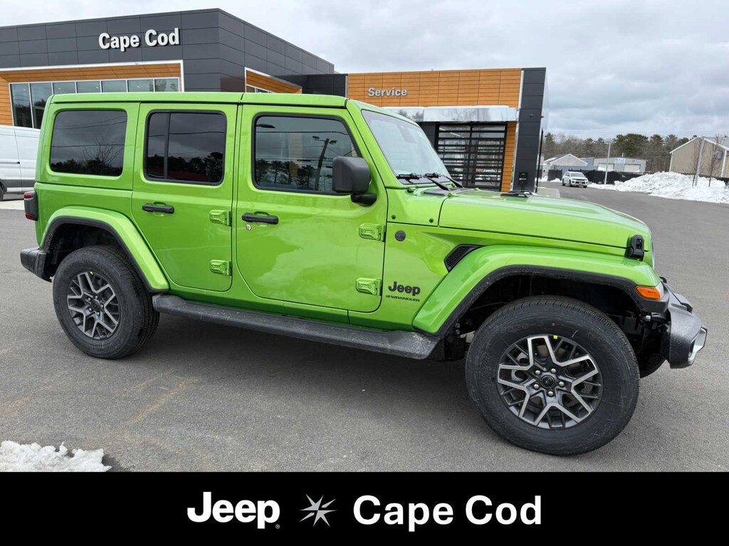 New 2026 Jeep Wrangler 4-DOOR SAHARA Sport Utility