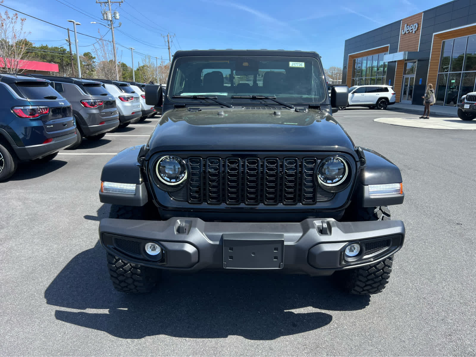 2025 Jeep Gladiator Willys photo 2