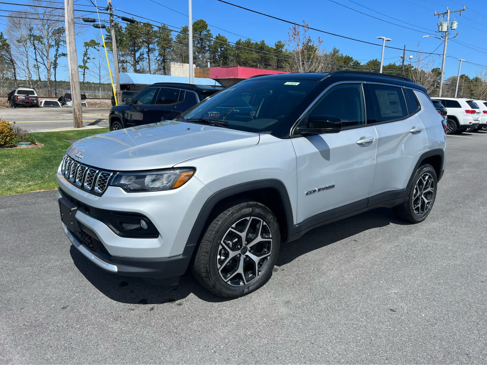 2025 Jeep Compass Limited photo 3