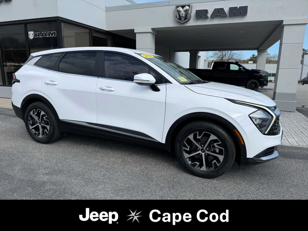 Used 2023 Kia Sportage EX SUV