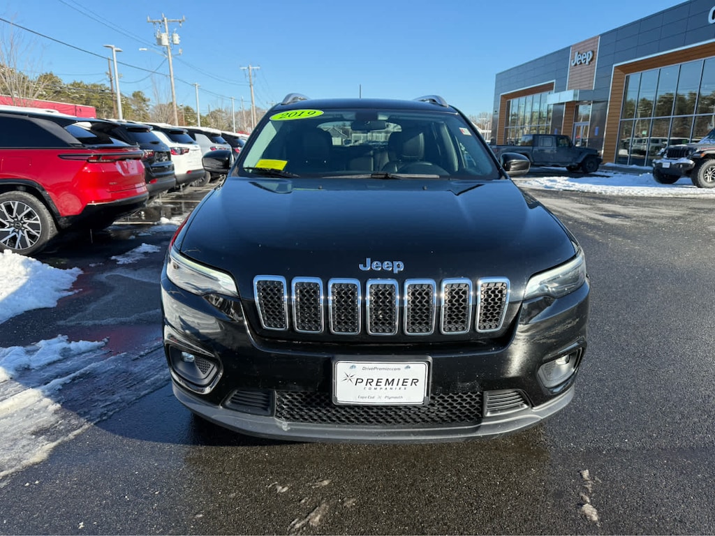 Used 2019 Jeep Cherokee Latitude Plus SUV