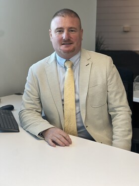 Staff member Mike Delbuono from ID_02602d2a84a4