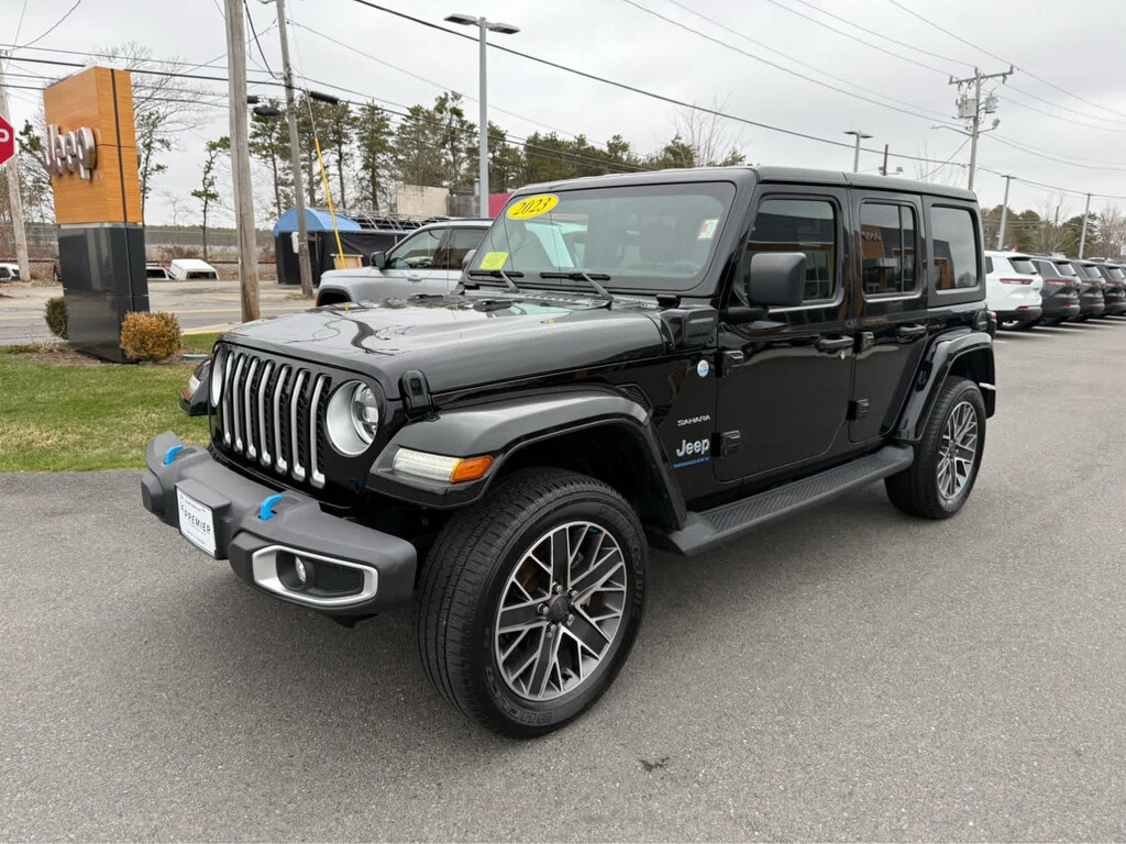 Used 2023 Jeep Wrangler 4xe Sahara SUV