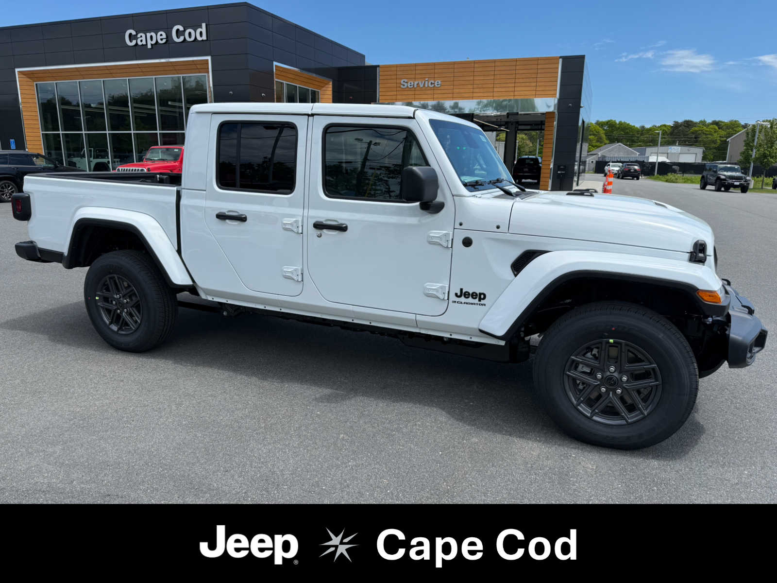 2026 Jeep Gladiator Sport S Auto's photo