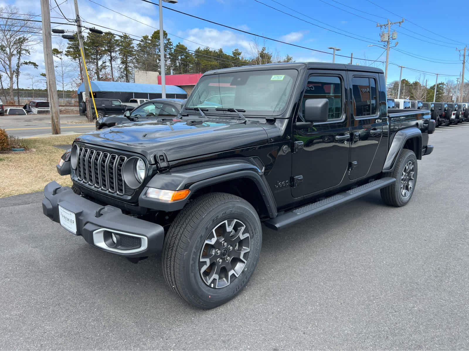 2025 Jeep Gladiator Sport S photo 3