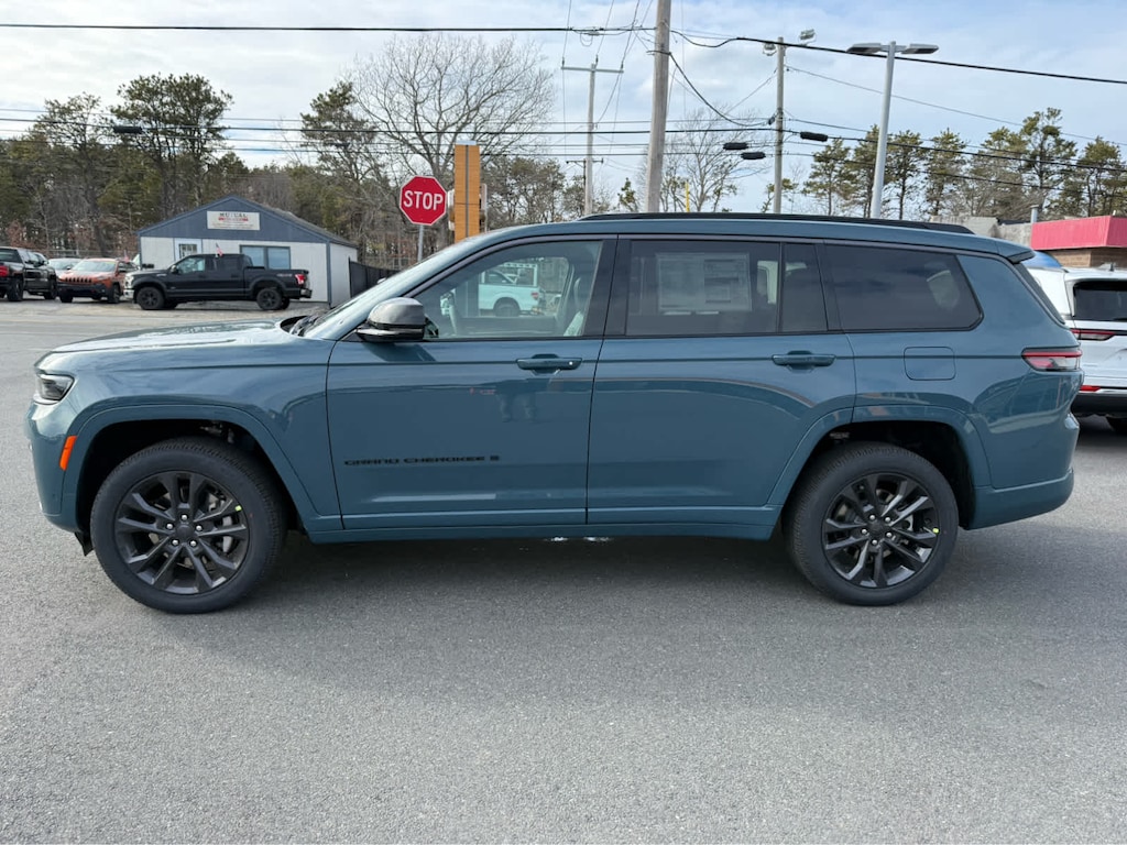 New 2026 Jeep Grand Cherokee L LIMITED RESERVE 4X4 Sport Utility