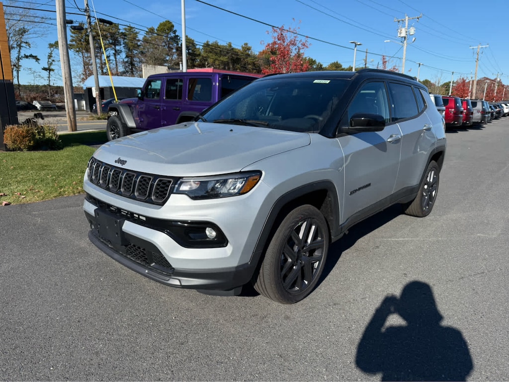 New 2026 Jeep Compass LIMITED ALTITUDE 4X4 Sport Utility