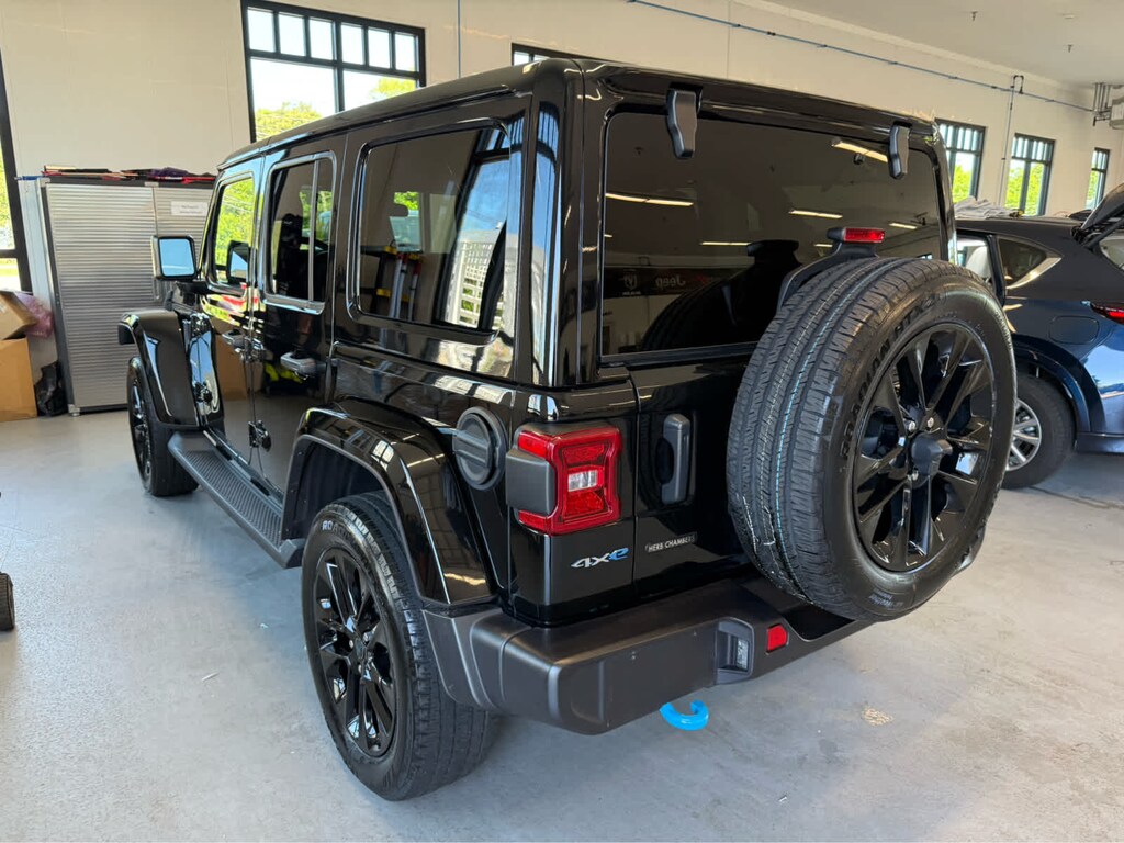 Used 2024 Jeep Wrangler 4xe Sahara SUV