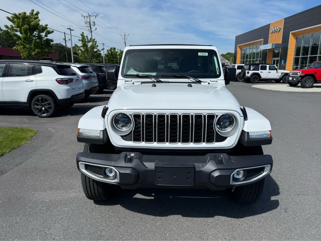 New 2026 Jeep Wrangler 4-DOOR SAHARA Sport Utility