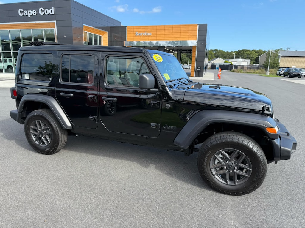 Used 2025 Jeep Wrangler Sport S SUV