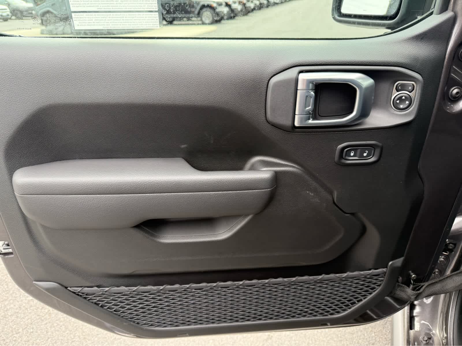 2026 Jeep Wrangler 2-Door Willys - Photo 12
