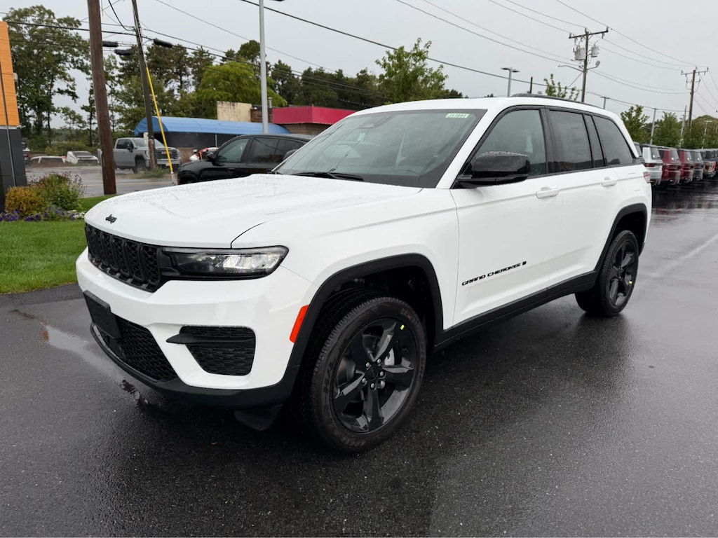 New 2025 Jeep Grand Cherokee ALTITUDE X 4X4 Sport Utility
