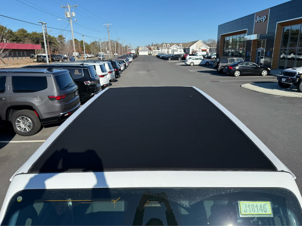 New 2026 Jeep Wrangler 4-DOOR RUBICON Sport Utility