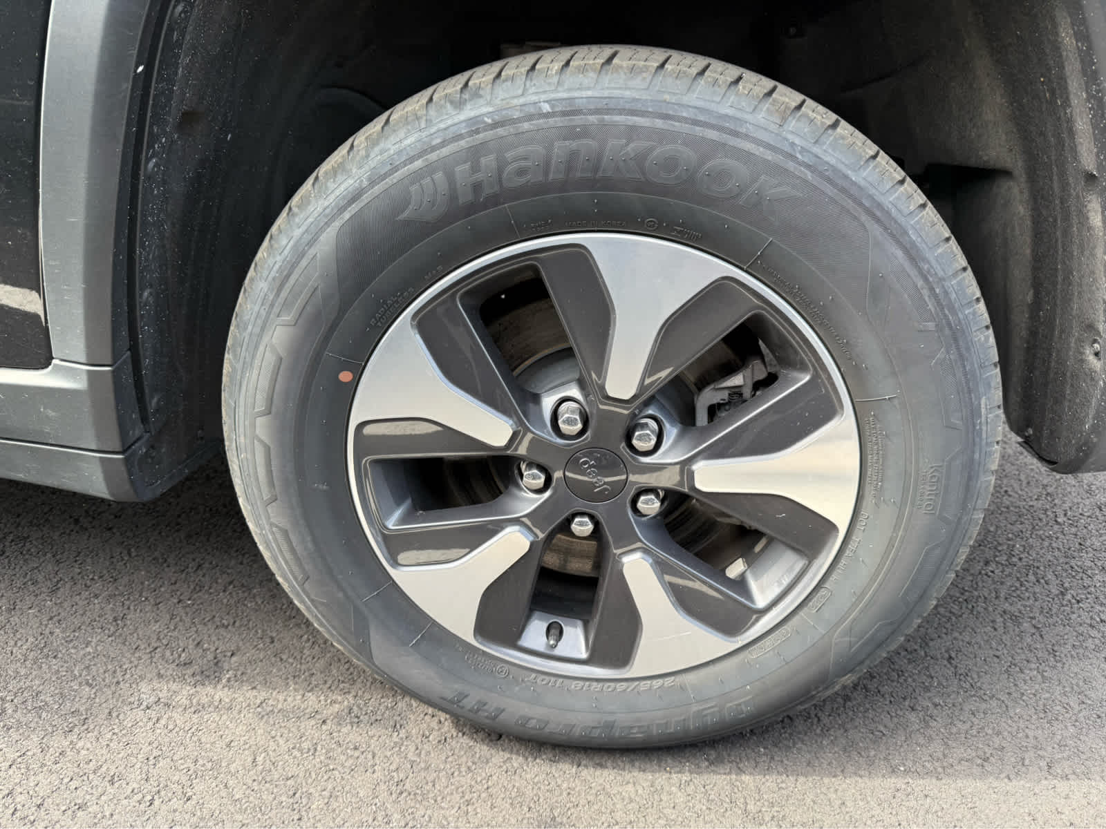 2022 Jeep Cherokee Limited 4xe photo 3