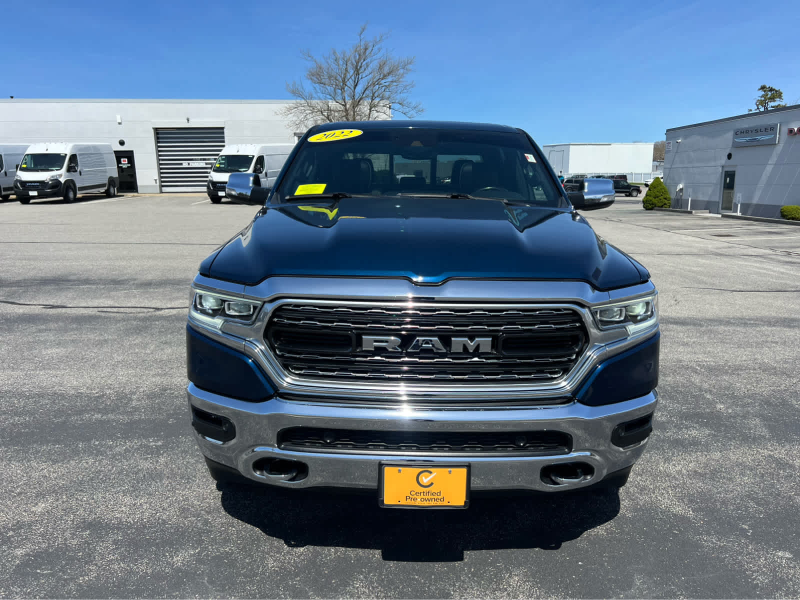 2022 Ram 1500 Limited photo 2