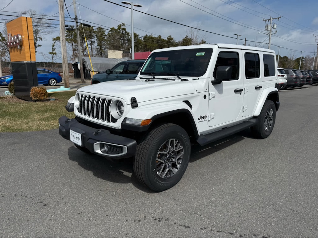 New 2026 Jeep Wrangler 4-DOOR SAHARA Sport Utility