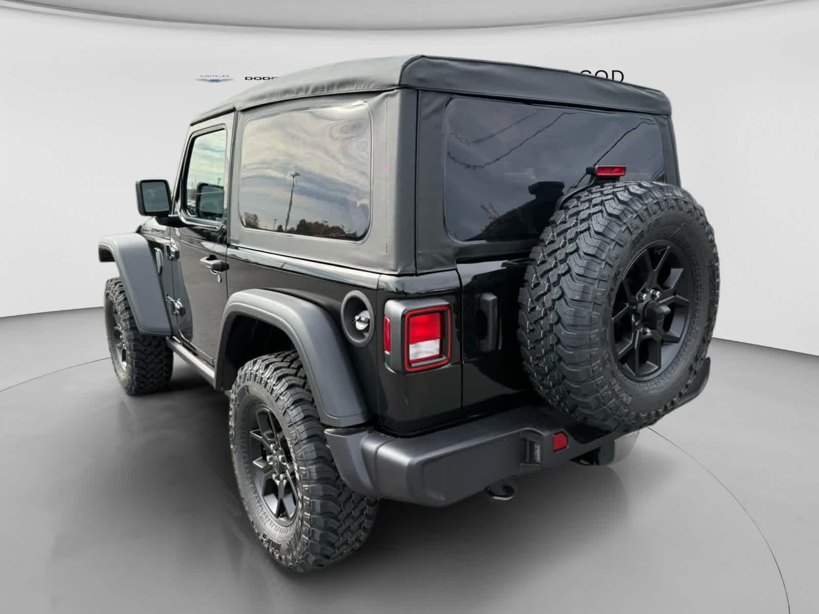 2026 Jeep Wrangler 2-Door Willys - Photo 7