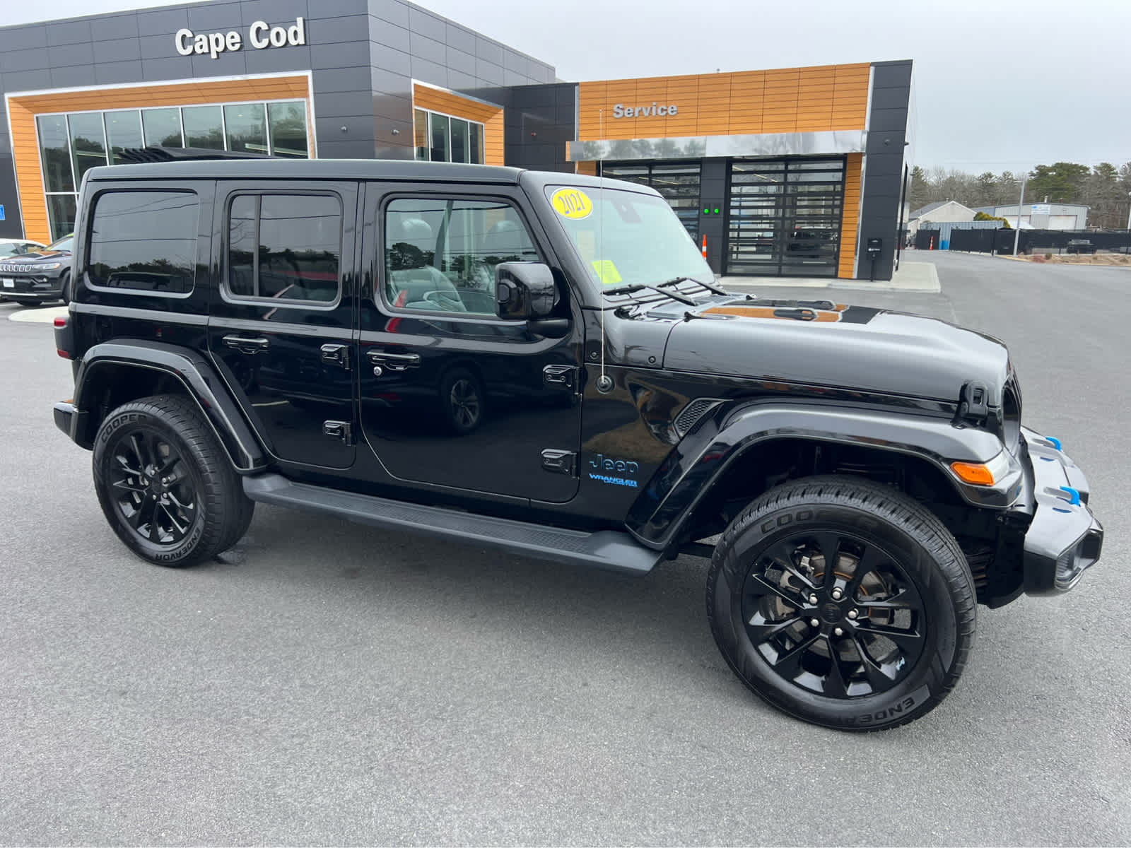 2021 Jeep Wrangler 4xe Unlimited Sahara High Altitude photo 2