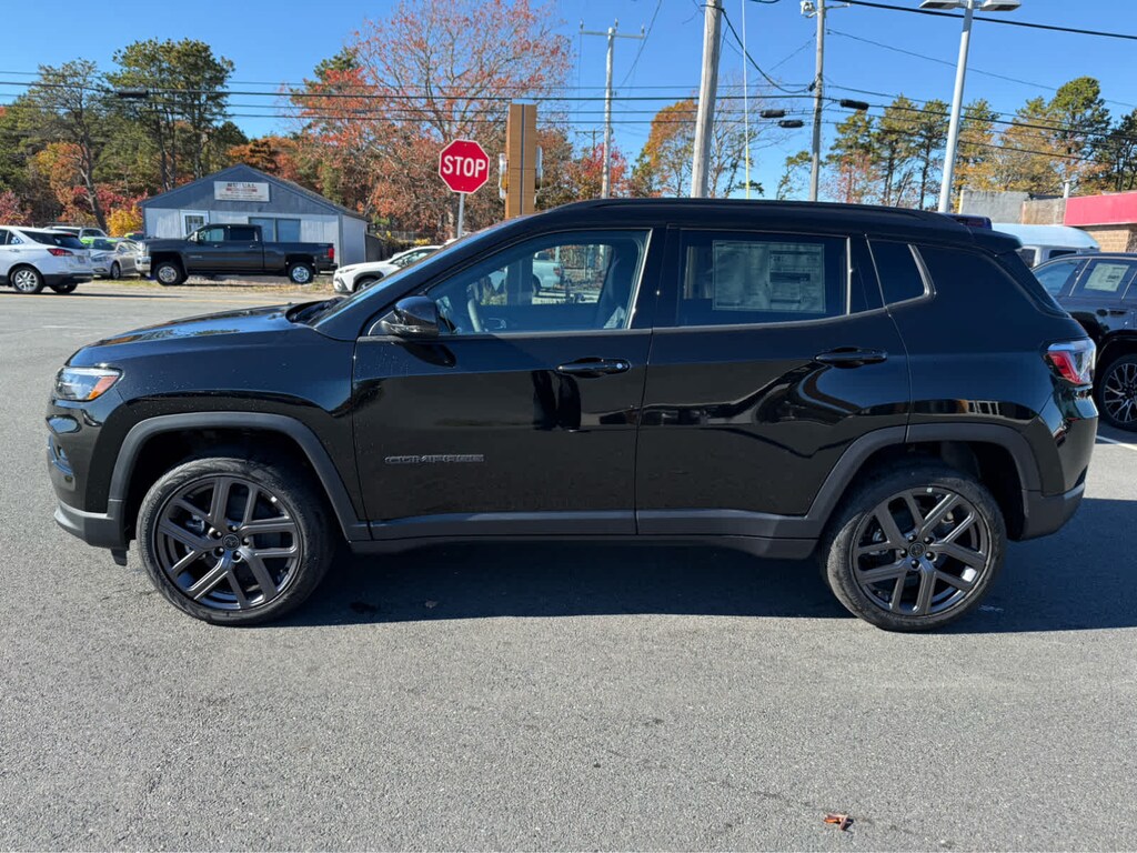 New 2026 Jeep Compass LIMITED ALTITUDE 4X4 Sport Utility