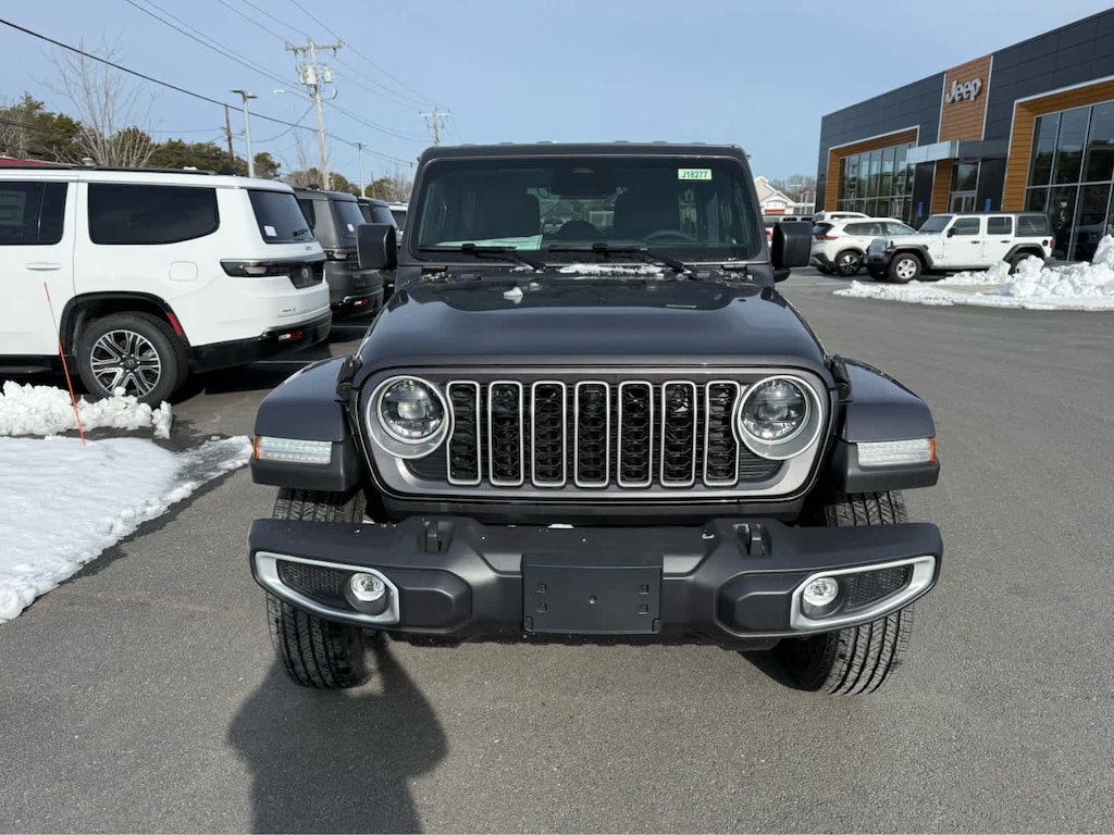New 2026 Jeep Wrangler 4-DOOR SAHARA Sport Utility
